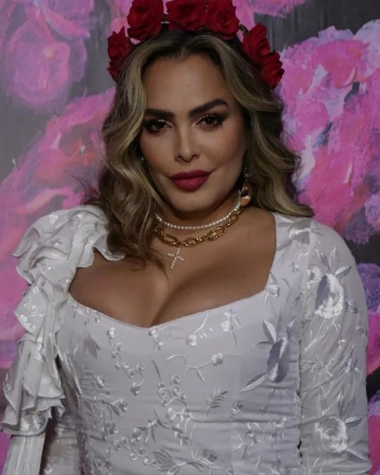 amor romeira nombre real