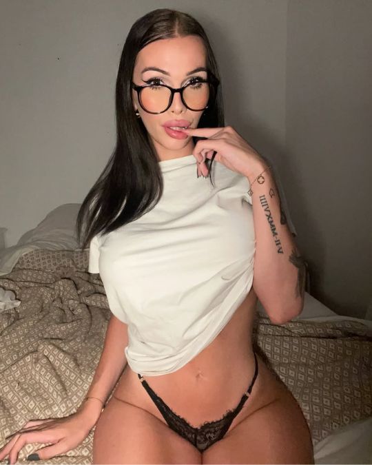 iris ferrr onlyfans