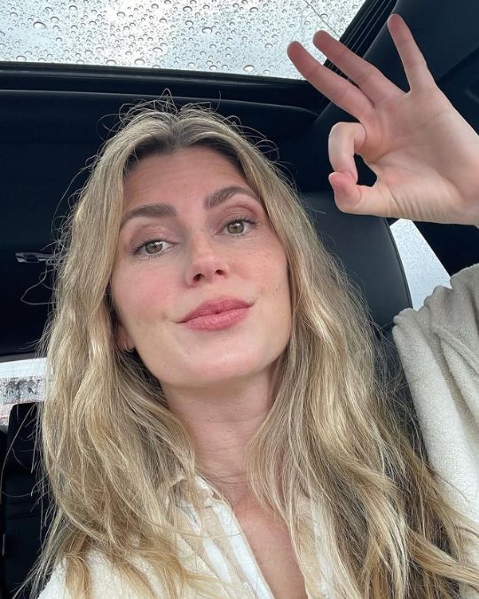 diora baird medidas