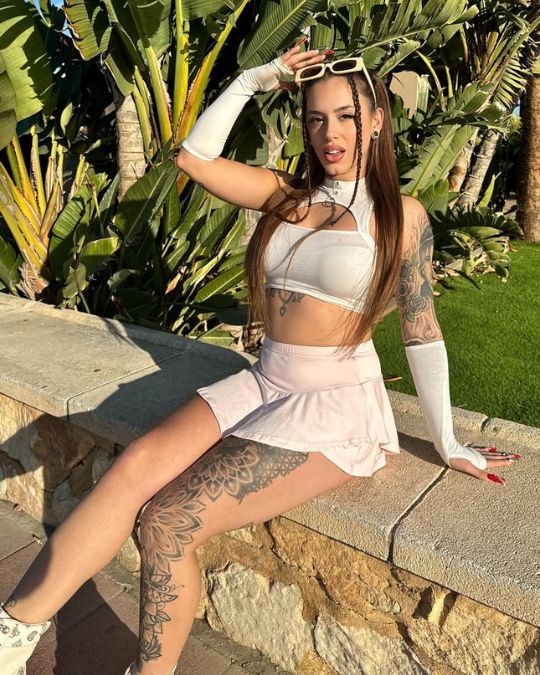 blanca abril leotiska